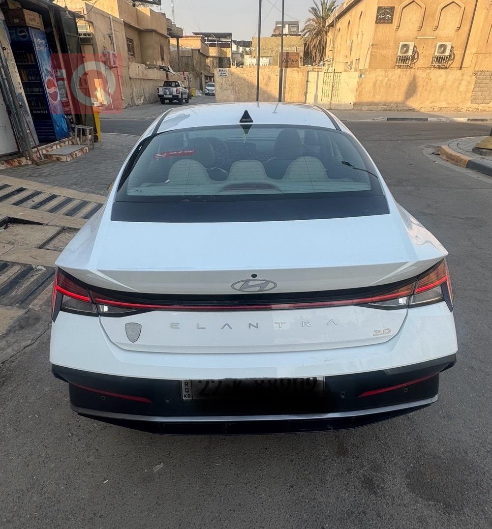 هيونداي النترا